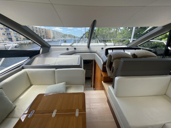 Sunseeker-52 Manhattan 2017 -Fort Lauderdale-Florida-United States-5846901