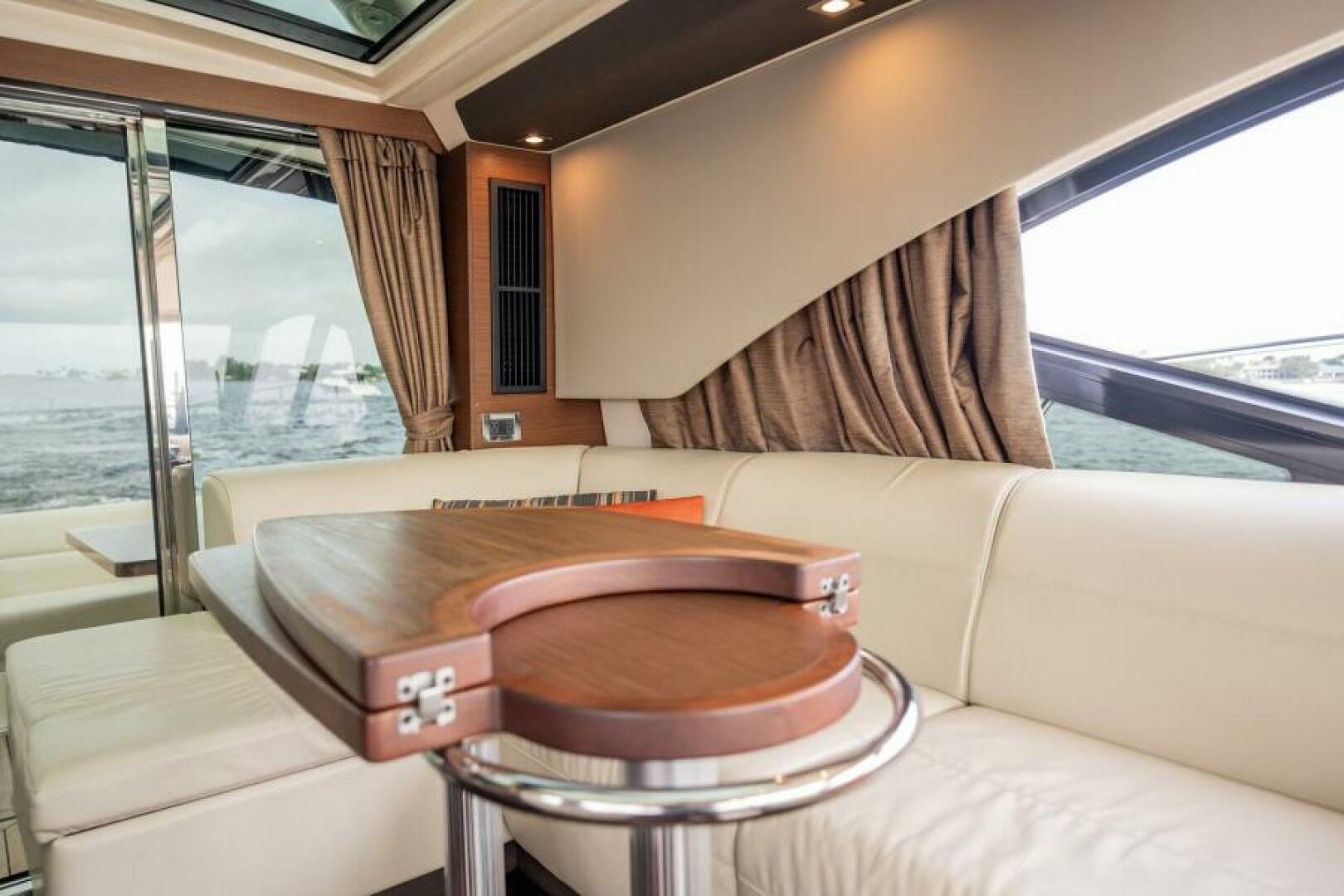 Sea Ray-510 Sundancer 2015-SOL E Mar IV Playa Flamingo-Costa Rica-5849330 | Thumbnail