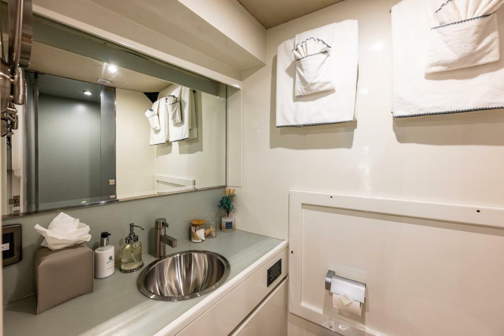 Cheoy Lee-92 1988-First Home Bainbridge Island-Washington-United States-5850257 | Thumbnail