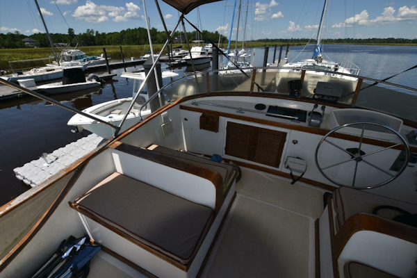 Albin-43 Double Cabin 1985-One Knot At A Time N. Myrtle Beach-South Carolina-United States-5852142