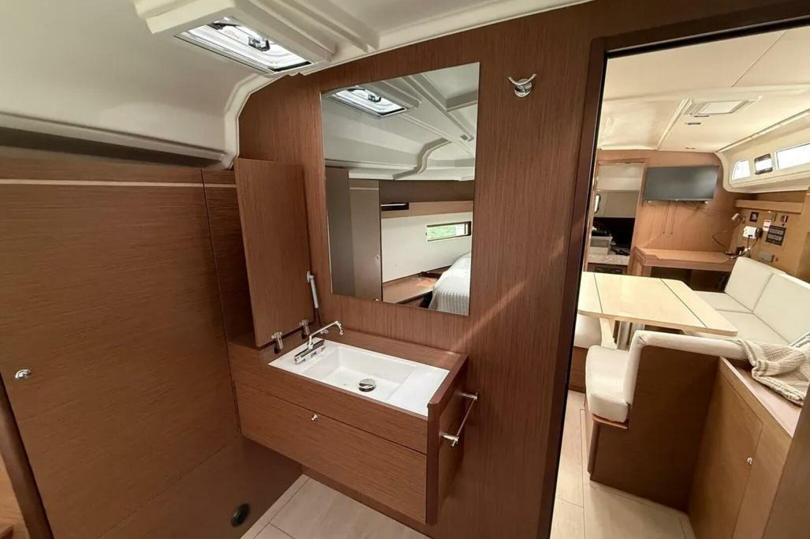 Beneteau-Oceanis 40.1 2022-Disconnect Seattle-Washington-United States-5851583 | Thumbnail
