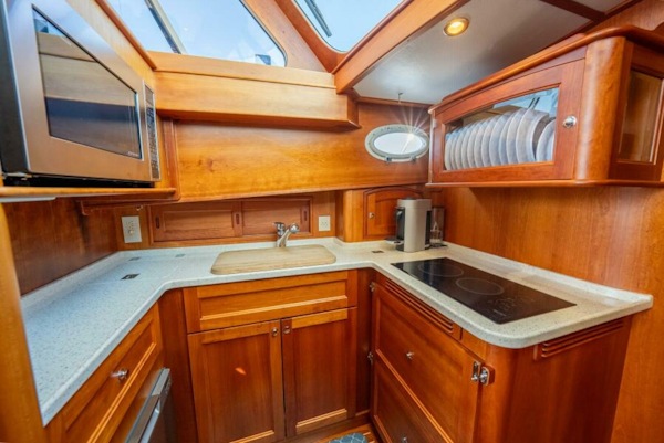 Hinckley-Talaria 48 2012-CONCERTO IN SEA Portsmouth-Rhode Island-United States-Galley-5853107
