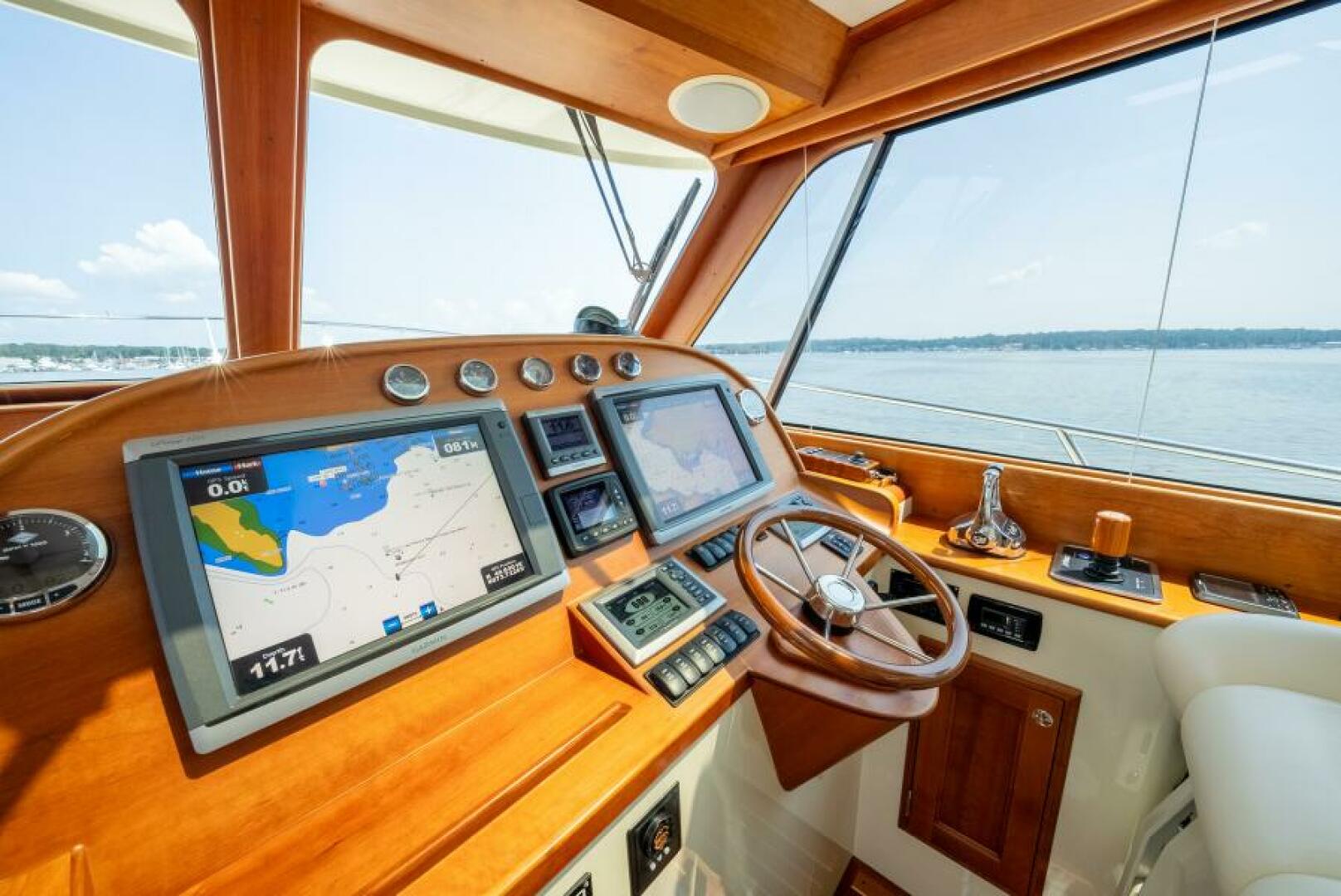 Hinckley-Talaria 48 2012-CONCERTO IN SEA Portsmouth-Rhode Island-United States-Helm-5853104 | Thumbnail