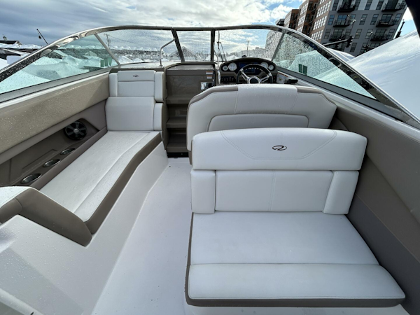 Regal-28 Express 2017 -Norwalk-Connecticut-United States-5854285