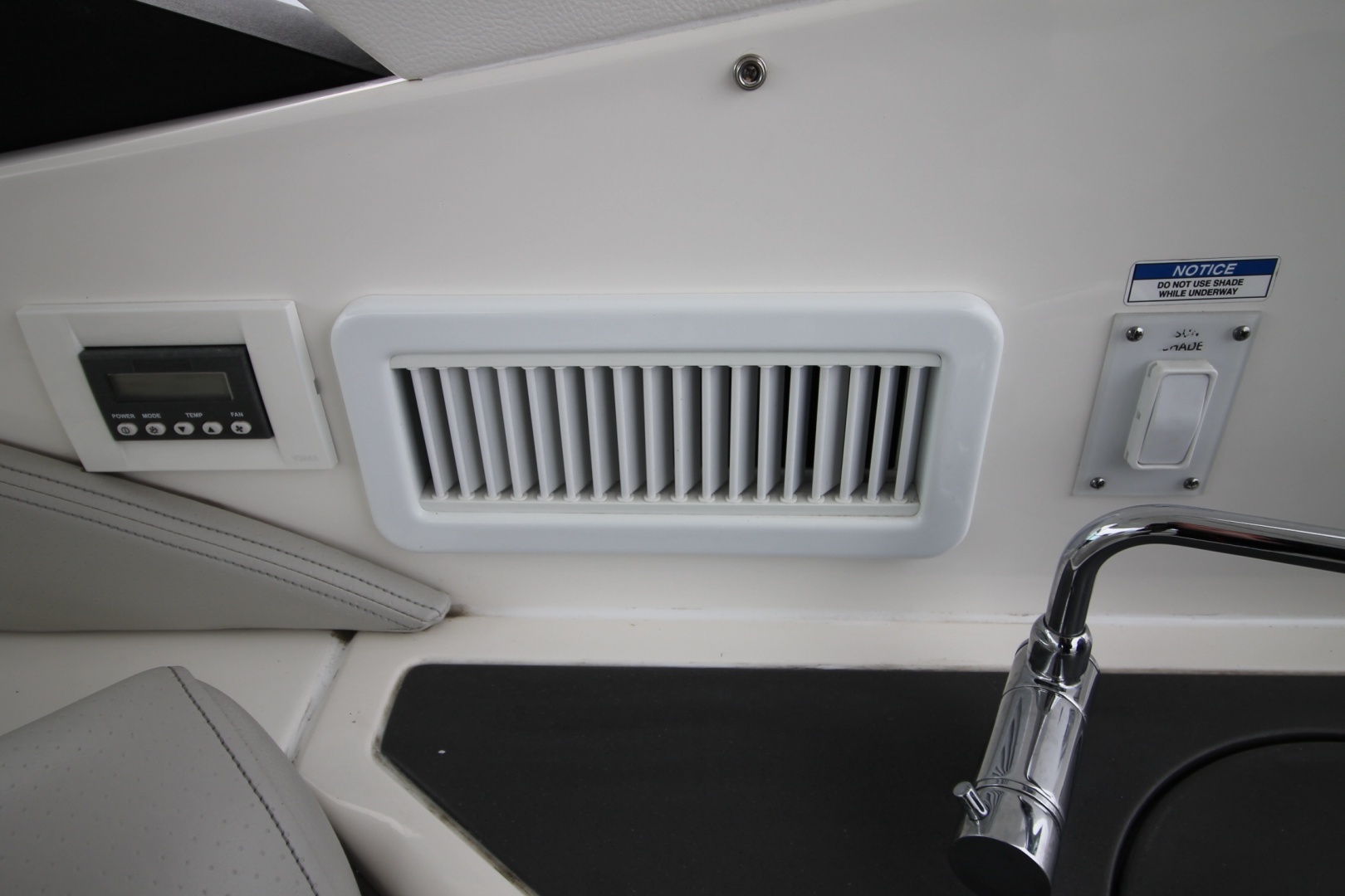 Sea Ray-Sundancer 320 2020 -Brick-New Jersey-United States-6007106 | Thumbnail