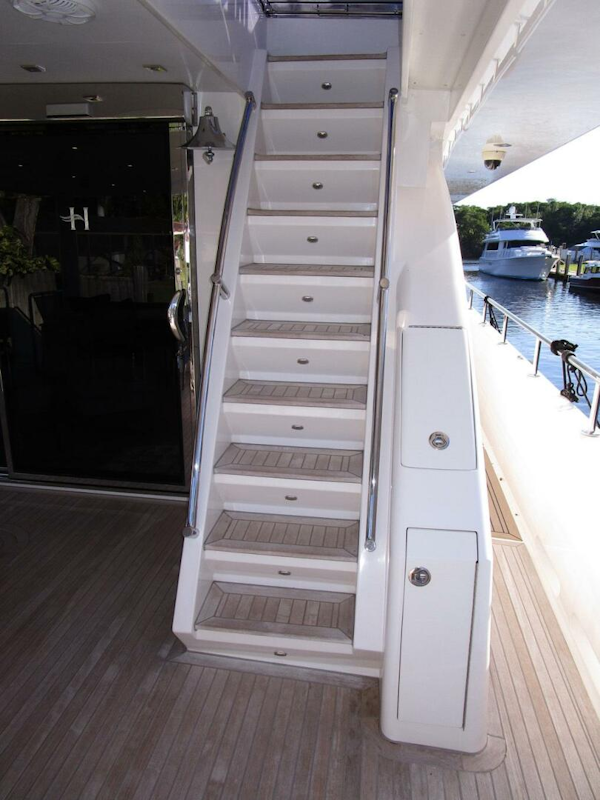 Hargrave-FB with Hardtop 2016-SEASEID Fort Lauderdale-Florida-United States-Aft Deck To Starboard-5861747