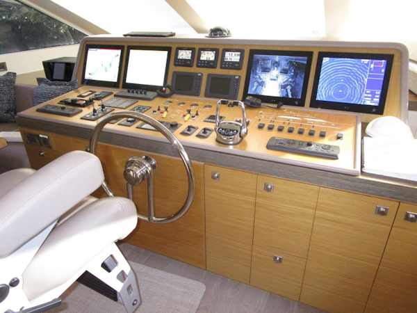 Hargrave-FB with Hardtop 2016-SEASEID Fort Lauderdale-Florida-United States-Lower Helm-5861719