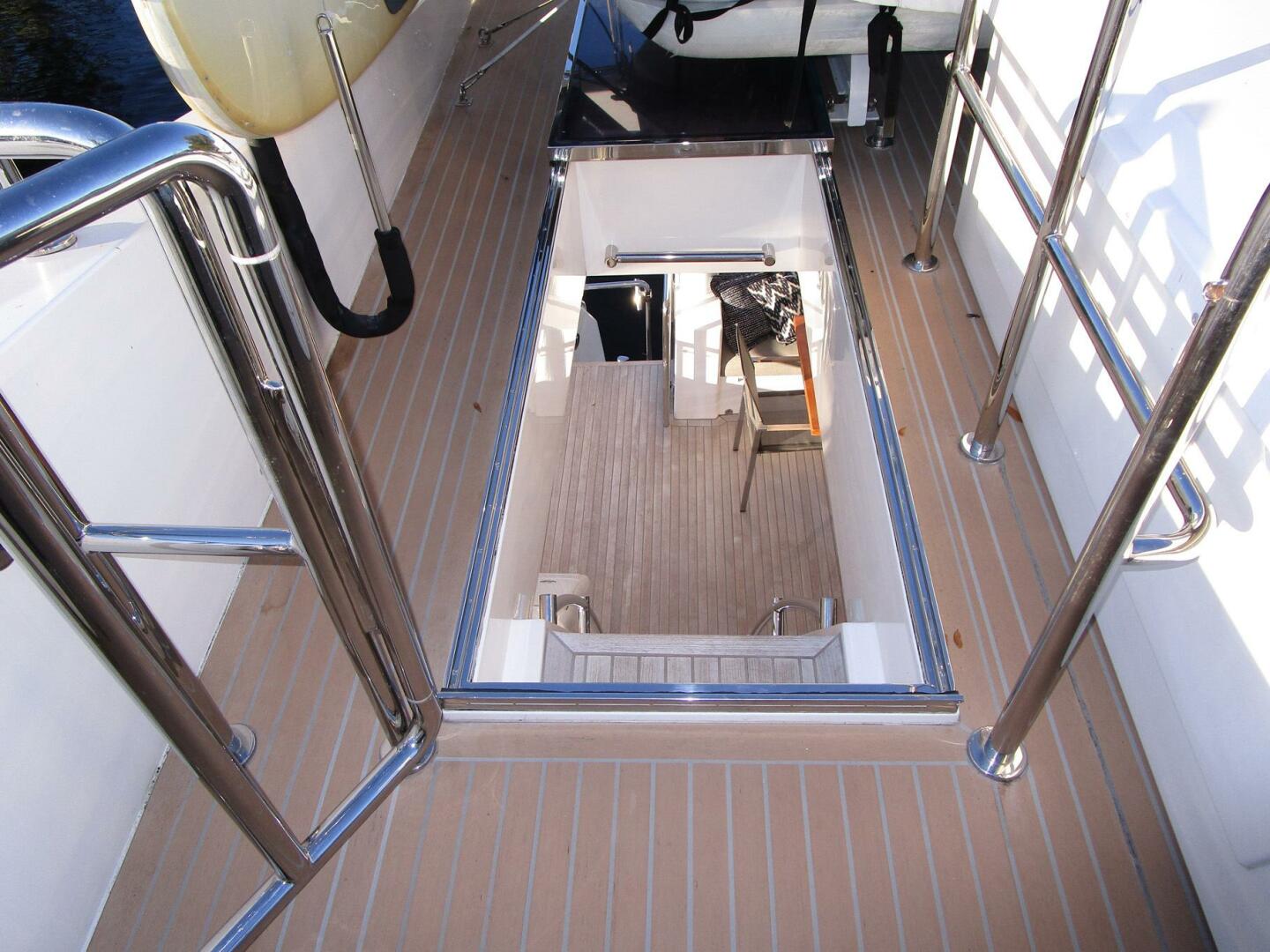 Hargrave-FB with Hardtop 2016-SEASEID Fort Lauderdale-Florida-United States-Boat Deck Steps To Aft Deck-5861765 | Thumbnail
