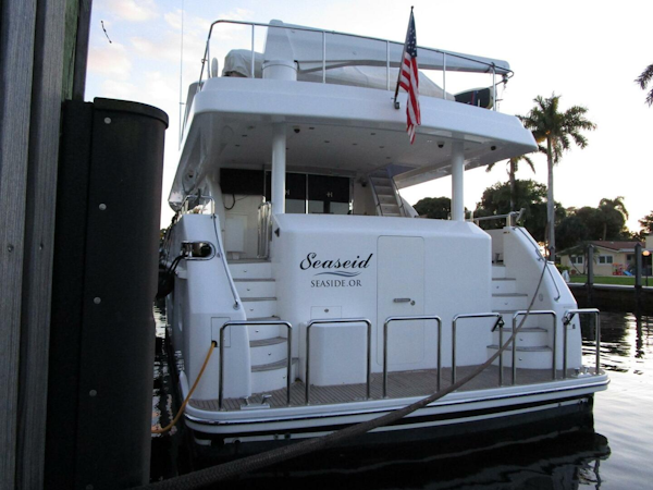Hargrave-FB with Hardtop 2016-SEASEID Fort Lauderdale-Florida-United States-Transom-5861781