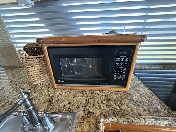 Jefferson-Marquessa 2000-Perfect Fit Houma-Louisiana-United States-60 Jefferson galley microwave oven-5856627