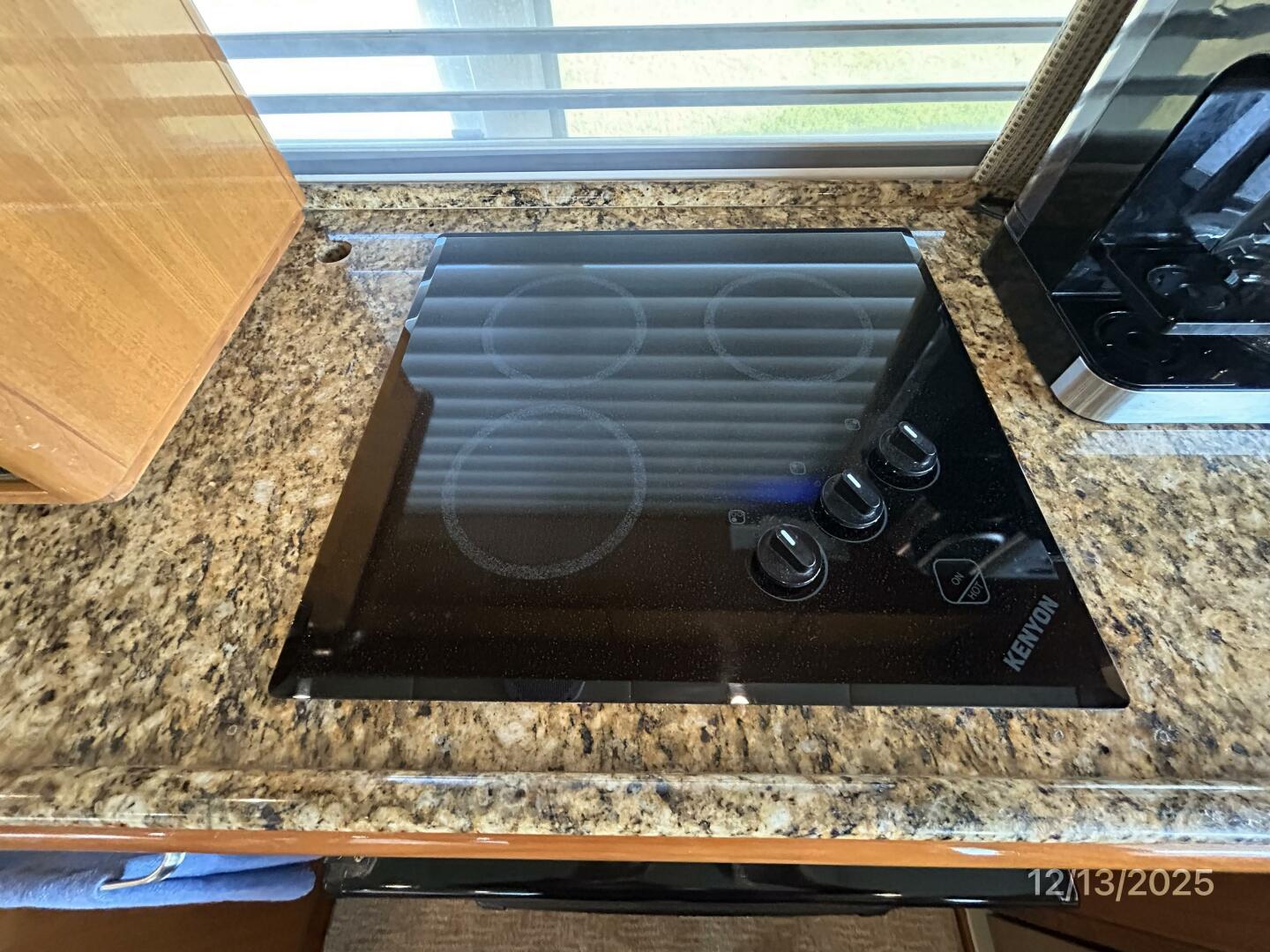 Jefferson-Marquessa 2000-Perfect Fit Houma-Louisiana-United States-60 Jefferson galley cooktop-5856622 | Thumbnail