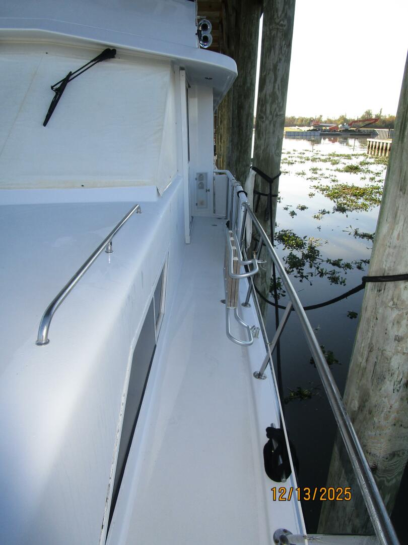 Jefferson-Marquessa 2000-Perfect Fit Houma-Louisiana-United States-60 Jefferson port side deck2-5856680 | Thumbnail