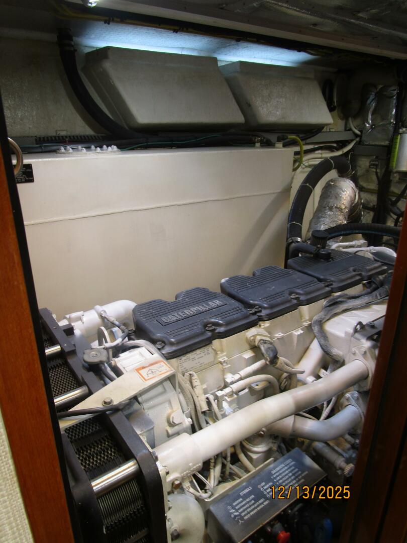 Jefferson-Marquessa 2000-Perfect Fit Houma-Louisiana-United States-60 Jefferson starboard engine room-5856693 | Thumbnail