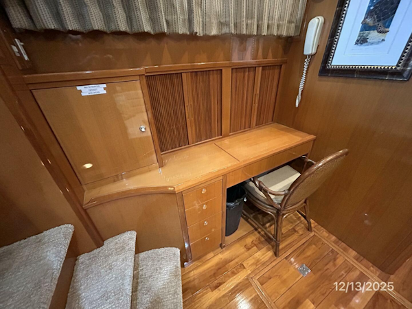 Jefferson-Marquessa 2000-Perfect Fit Houma-Louisiana-United States-60 Jefferson office desk-5856652