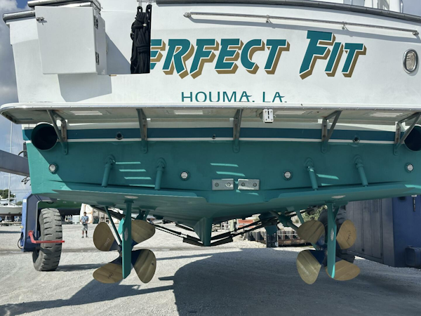 Jefferson-Marquessa 2000-Perfect Fit Houma-Louisiana-United States-60 Jefferson hull bottom aft-5856638