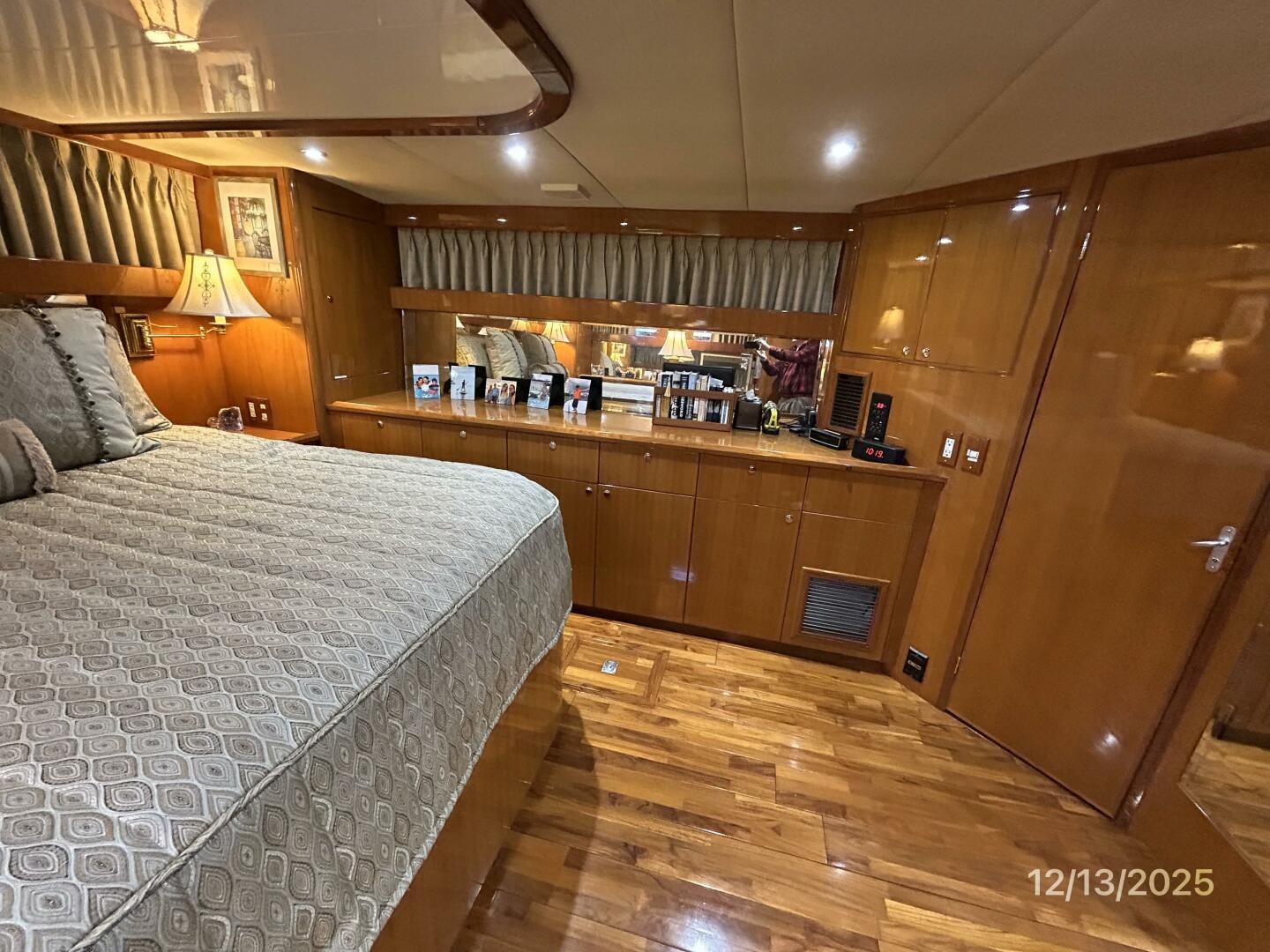 Jefferson-Marquessa 2000-Perfect Fit Houma-Louisiana-United States-60 Jefferson master stateroom port-5856645 | Thumbnail