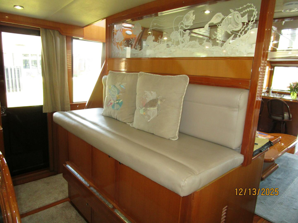 Jefferson-Marquessa 2000-Perfect Fit Houma-Louisiana-United States-60 Jefferson pilothouse helm benchseat2-5856663