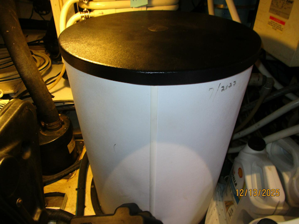 Jefferson-Marquessa 2000-Perfect Fit Houma-Louisiana-United States-60 Jefferson water heater-5856713