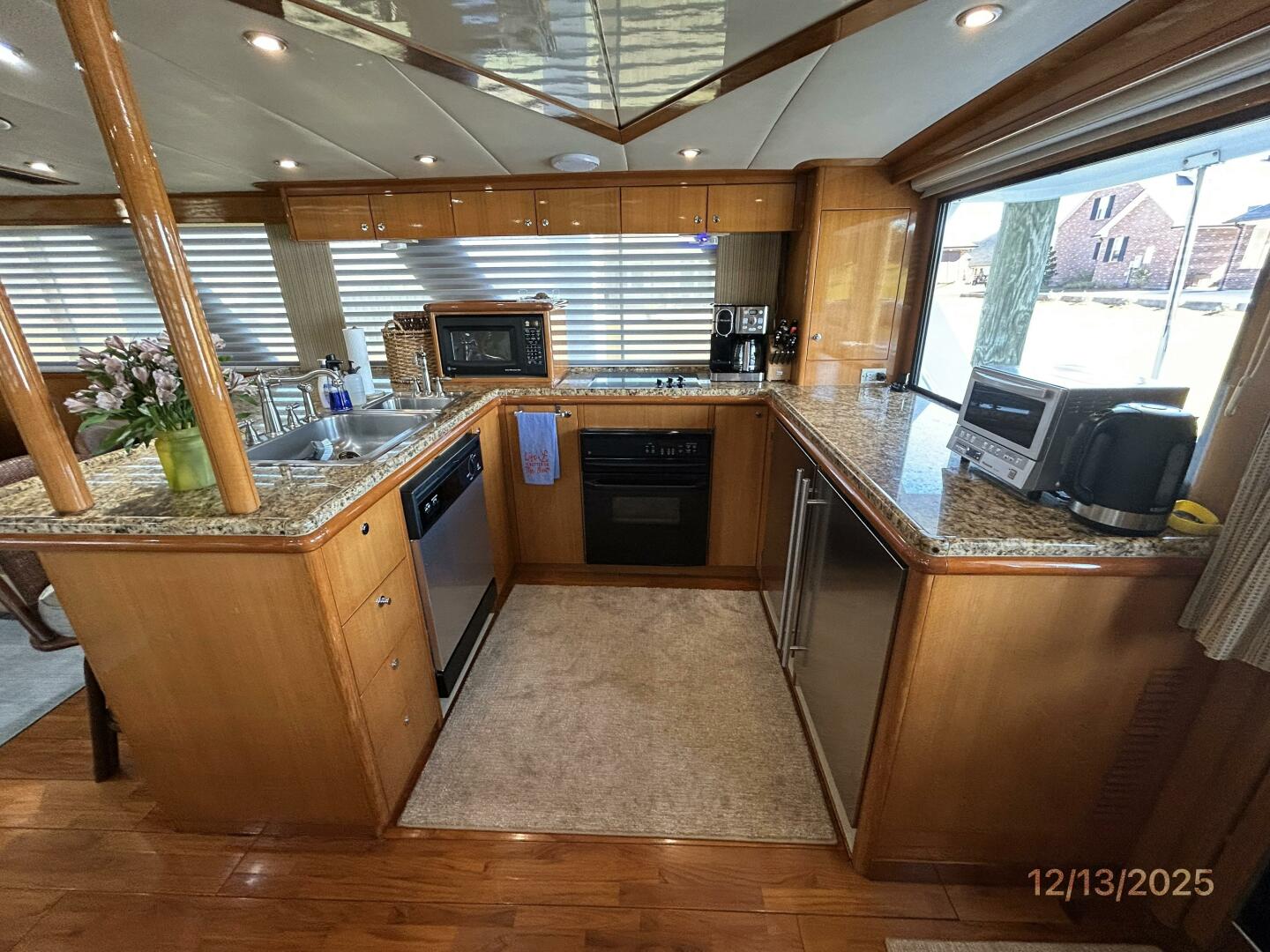 Jefferson-Marquessa 2000-Perfect Fit Houma-Louisiana-United States-60 Jefferson galley2-5856625 | Thumbnail