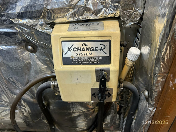 Jefferson-Marquessa 2000-Perfect Fit Houma-Louisiana-United States-60 Jefferson oil change system-5856660