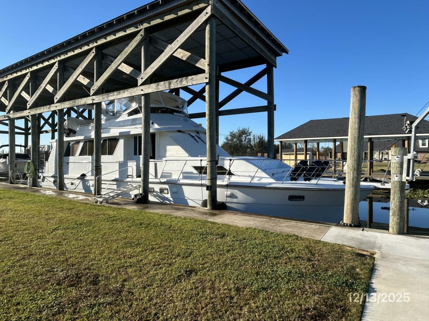 Jefferson-Marquessa 2000-Perfect Fit Houma-Louisiana-United States-60 Jefferson starboard forward profile-5856697 | Thumbnail