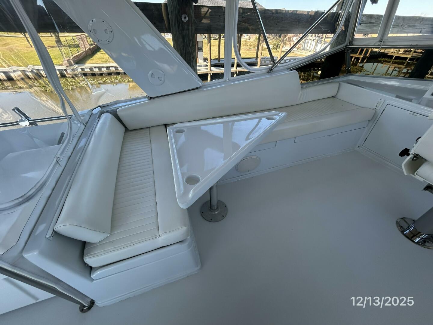 Jefferson-Marquessa 2000-Perfect Fit Houma-Louisiana-United States-60 Jefferson flybridge port seating-5856614 | Thumbnail