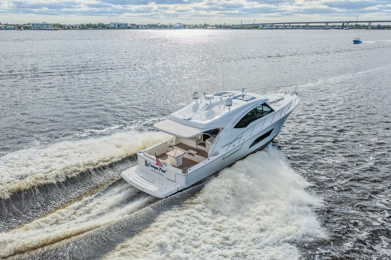 Riviera-565 SUV 2015-Escape Pod Stuart -Florida-United States-5856797 | Thumbnail