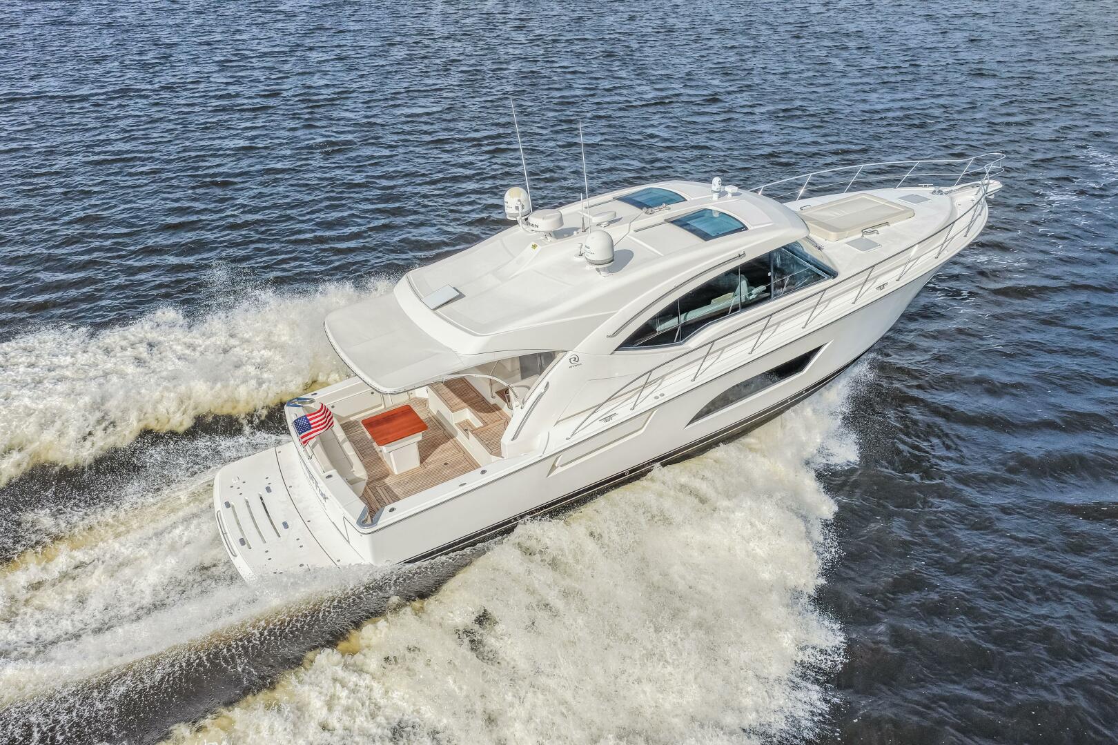 Riviera-565 SUV 2015-Escape Pod Stuart -Florida-United States-5856785 | Thumbnail