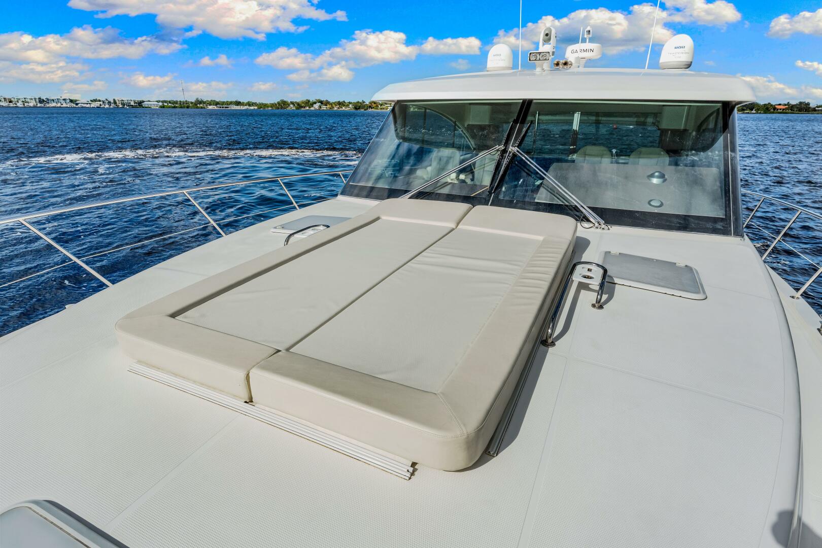 Riviera-565 SUV 2015-Escape Pod Stuart -Florida-United States-5856851 | Thumbnail