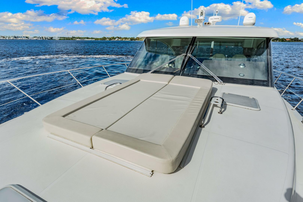 Riviera-565 SUV 2015-Escape Pod Stuart -Florida-United States-5856851