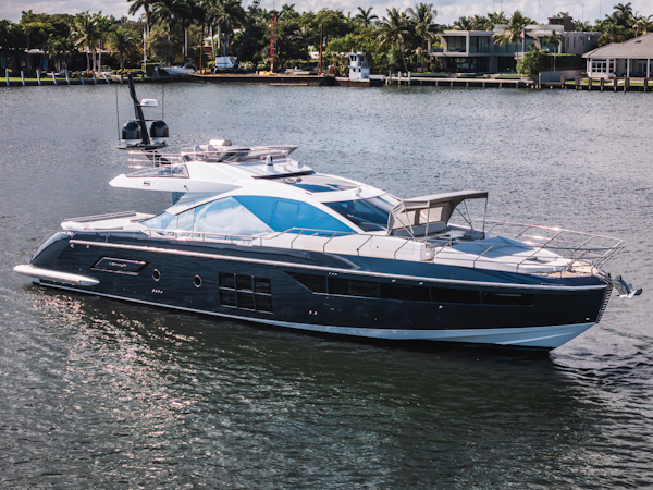 Azimut-S7 2022 -Pompano Beach-Florida-United States-5857207