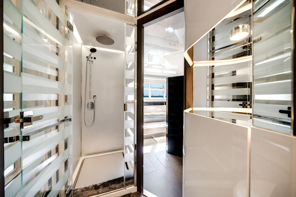 Azimut-S7 2022 -Pompano Beach-Florida-United States-5857233