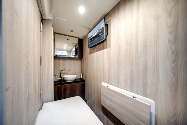 Azimut-S7 2022 -Pompano Beach-Florida-United States-5857212