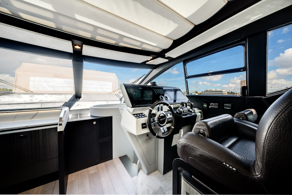 Azimut-S7 2022 -Pompano Beach-Florida-United States-5857249