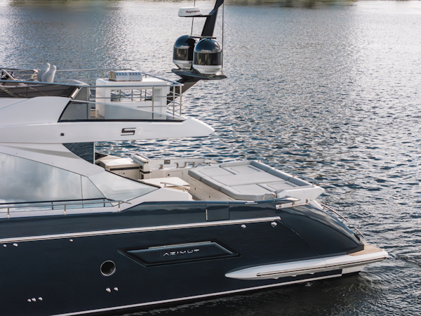 Azimut-S7 2022 -Pompano Beach-Florida-United States-5857266