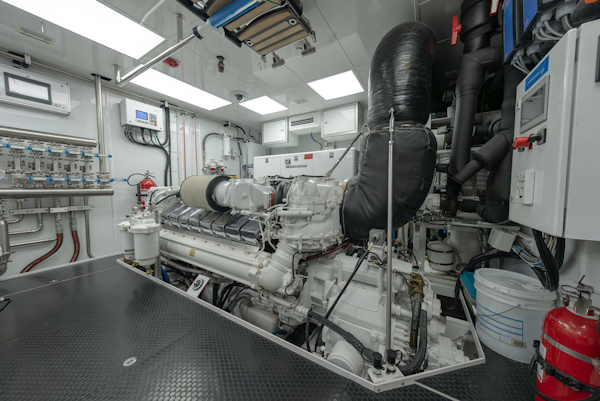 Westport-Raised Pilothouse 2018-SERENITY Port Washington-New York-United States-Engine Room-5877613