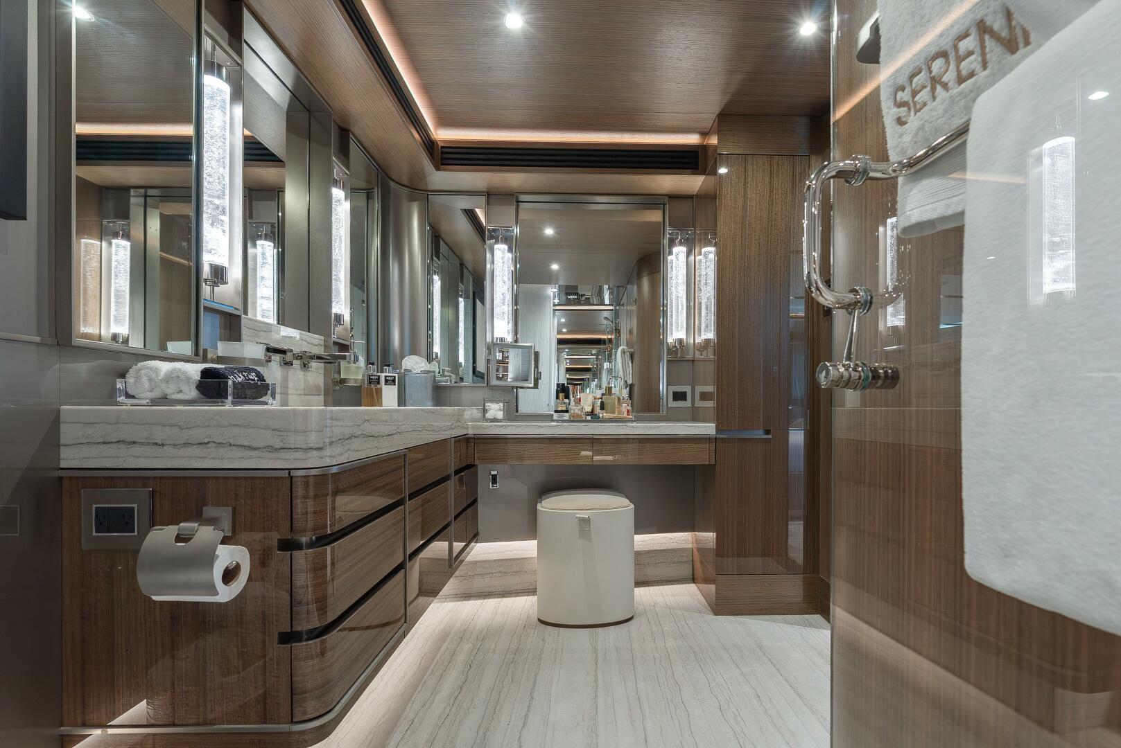 Westport-Raised Pilothouse 2018-SERENITY Port Washington-New York-United States-Owner Ensuite-5877576 | Thumbnail