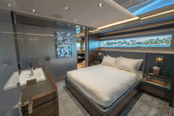 Westport-Raised Pilothouse 2018-SERENITY Port Washington-New York-United States-Guest Stateroom-5877579