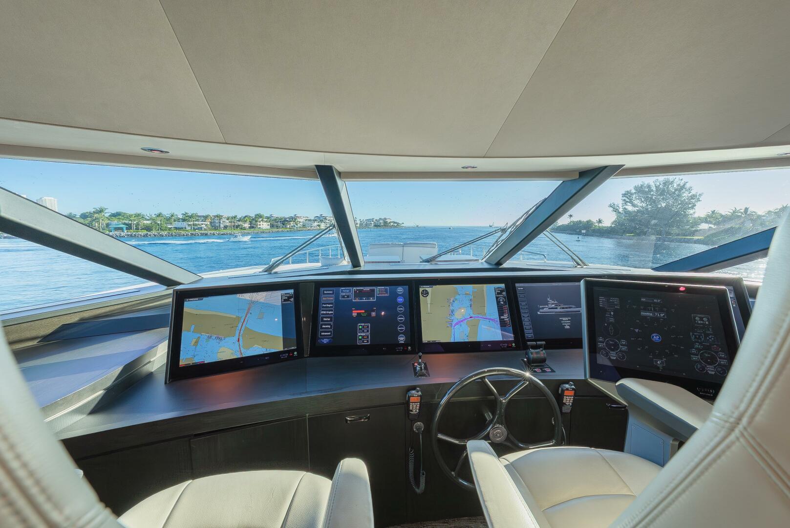 Westport-Raised Pilothouse 2018-SERENITY Port Washington-New York-United States-Pilothouse-5877587 | Thumbnail