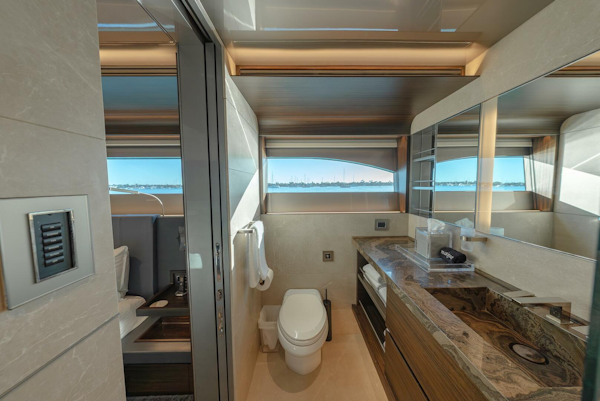 Westport-Raised Pilothouse 2018-SERENITY Port Washington-New York-United States-Guest Ensuite-5877584