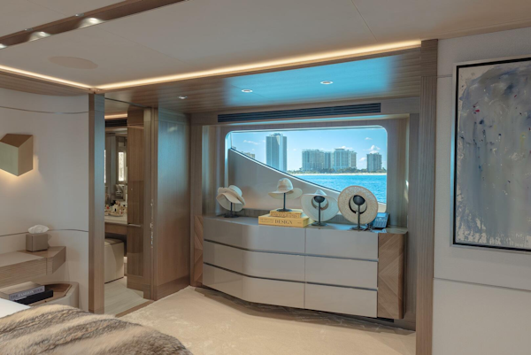 Westport-Raised Pilothouse 2018-SERENITY Port Washington-New York-United States-Owner Stateroom-5877573