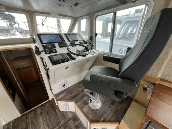Provincial-42 Lobster Boat 2006 -Daytona Beach-Florida-United States-5863276
