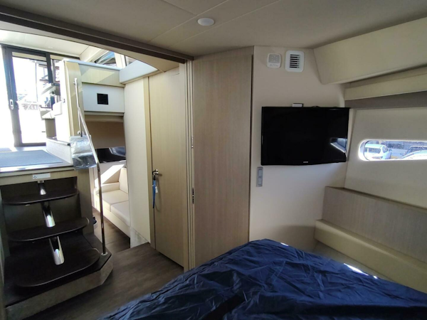 Regal-42 Fly 2021-ME Annapolis-Maryland-United States-5860273