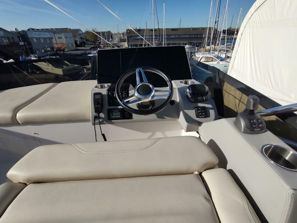 Regal-42 Fly 2021-ME Annapolis-Maryland-United States-5860240