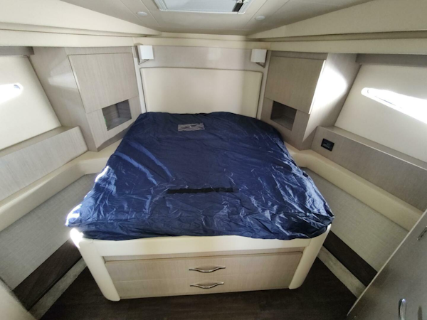 Regal-42 Fly 2021-ME Annapolis-Maryland-United States-5860271