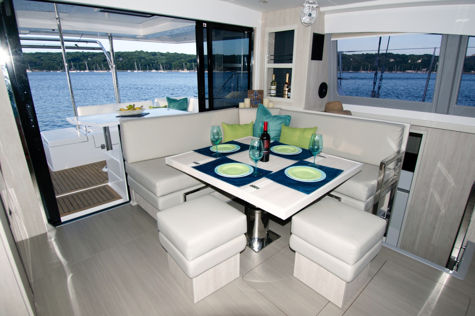 Robertson & Caine-Leopard 2018-Isola Norwalk-Connecticut-United States-6012750 | Thumbnail