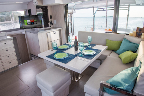 Robertson & Caine-Leopard 2018-Isola Norwalk-Connecticut-United States-6012753