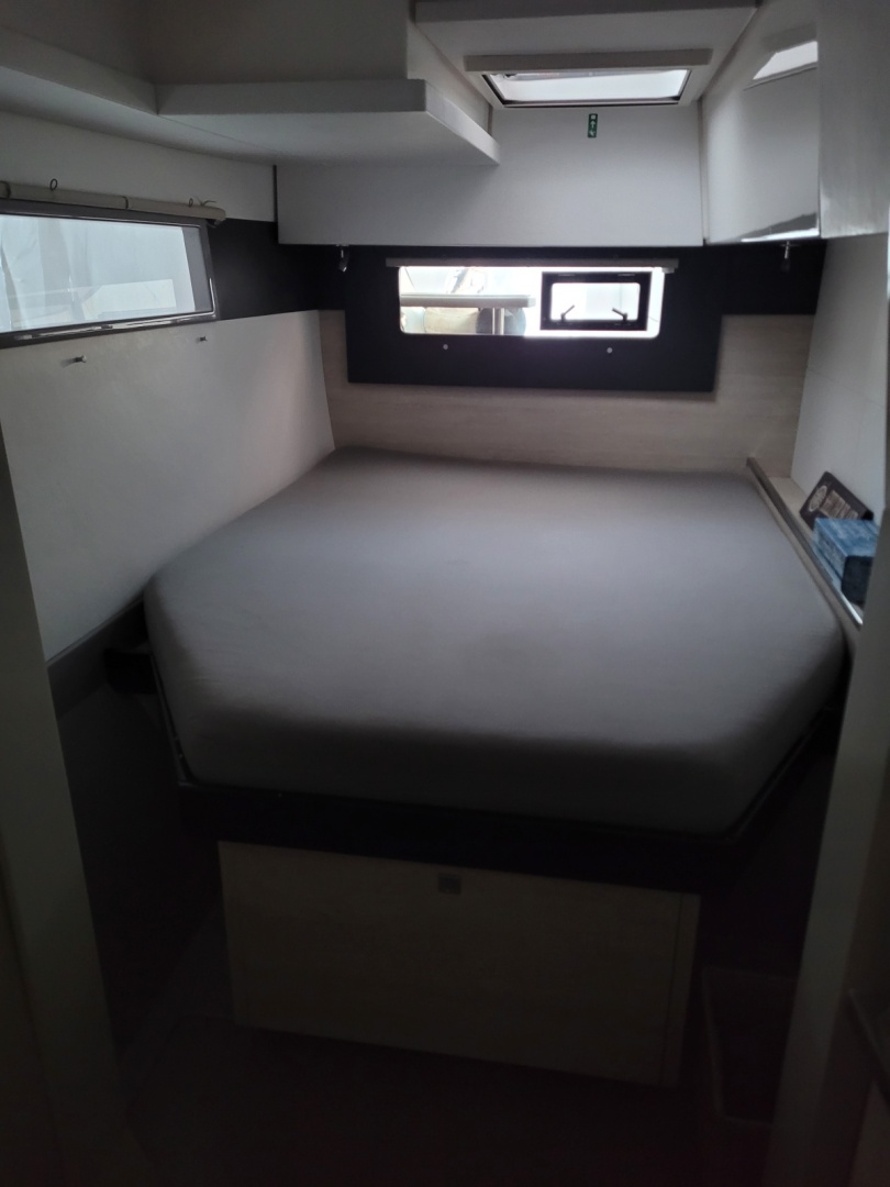 Robertson & Caine-Leopard 2018-Isola Norwalk-Connecticut-United States-6014250 | Thumbnail