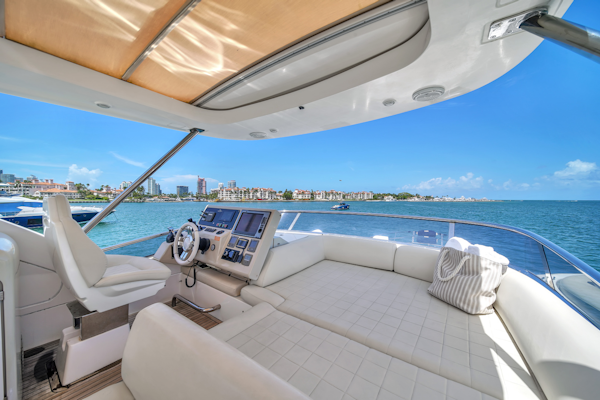Azimut-64 FLY 2012 -Pompano Beach-Florida-United States-5862177