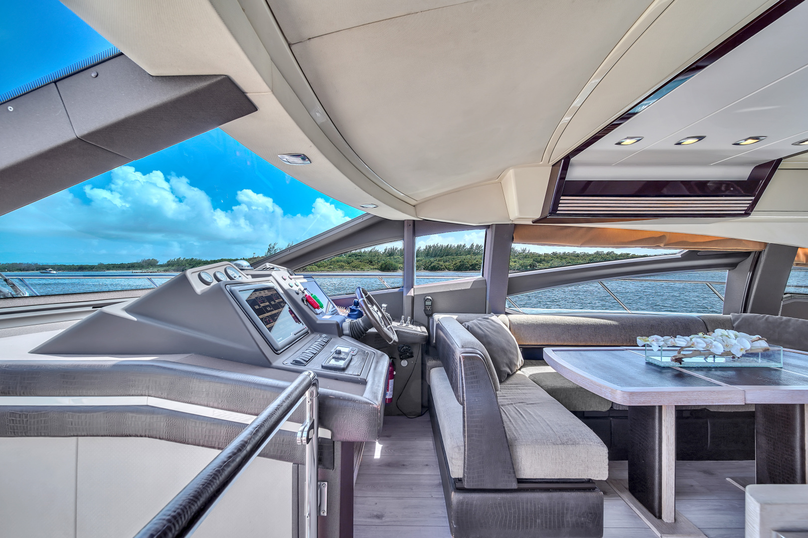 Azimut-64 FLY 2012 -Pompano Beach-Florida-United States-5862201 | Thumbnail